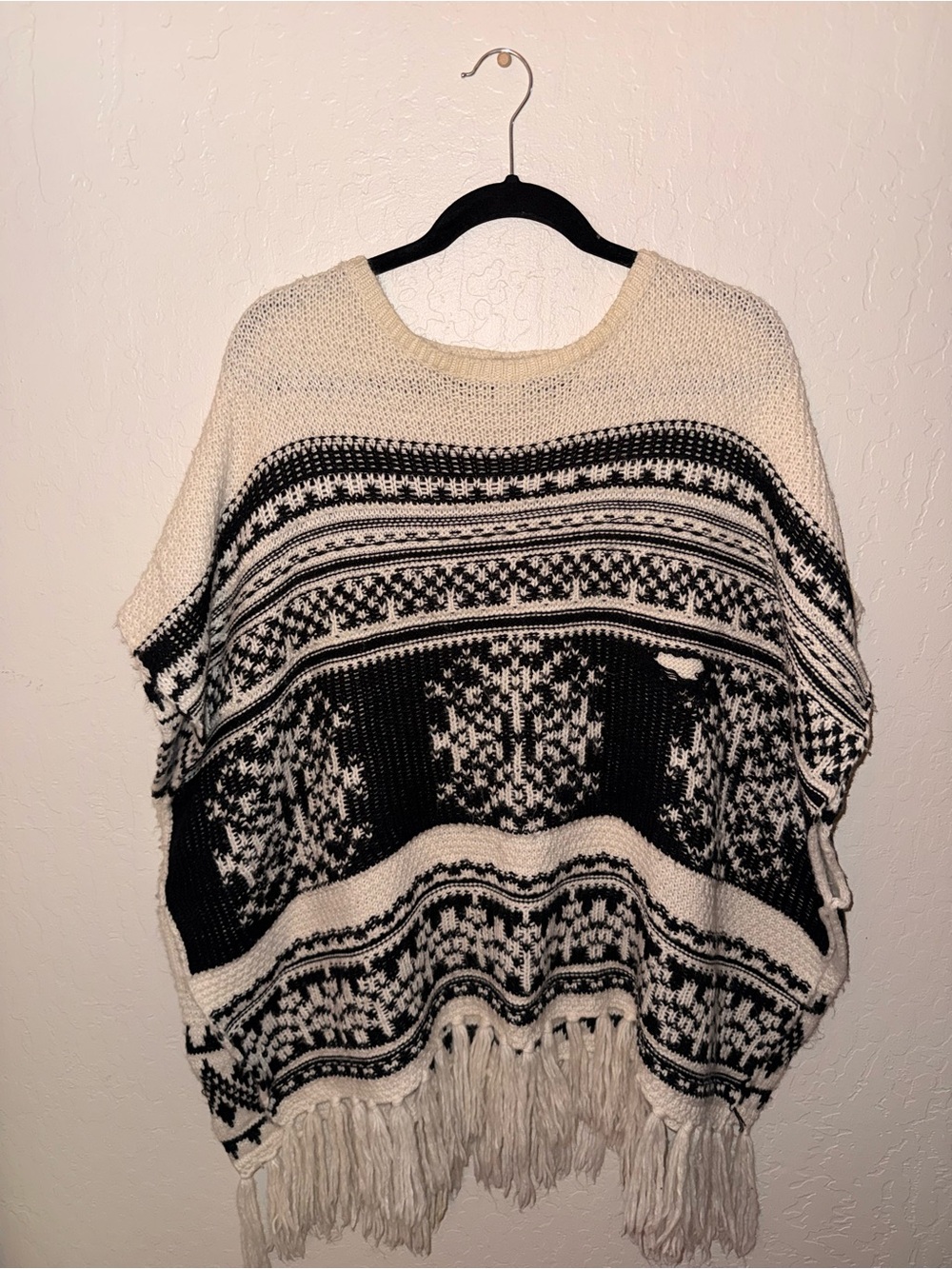 Forever 21 Cream Black Boho Knit Fringe Poncho Sweater One Size
